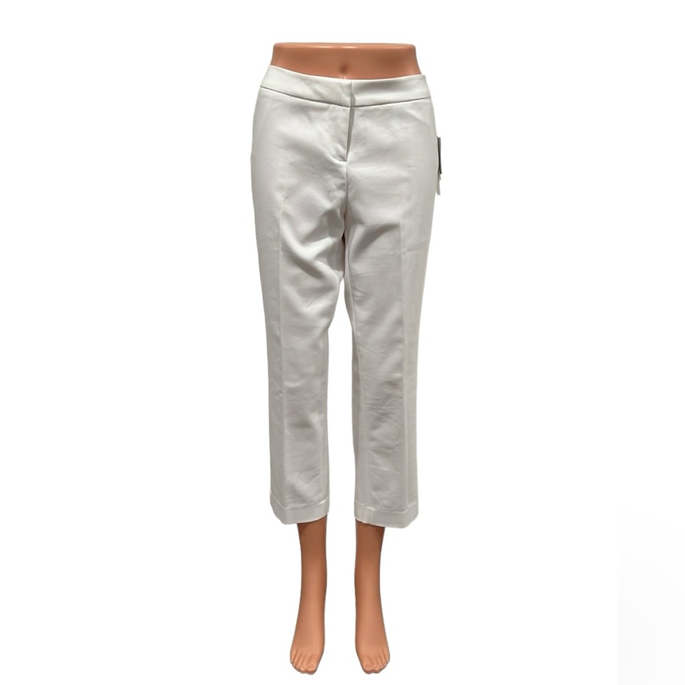Amanda + Chelsea Contemporary Fit White Capri Size 8